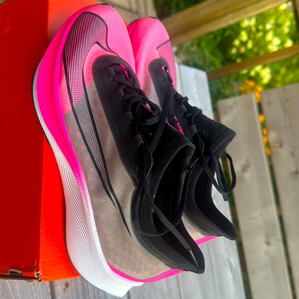 Nike Zoom Fly 3